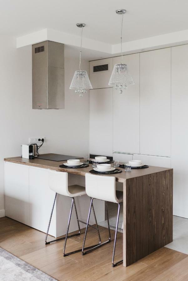 Luxlux Apartments Coconut Varsovia Exterior foto
